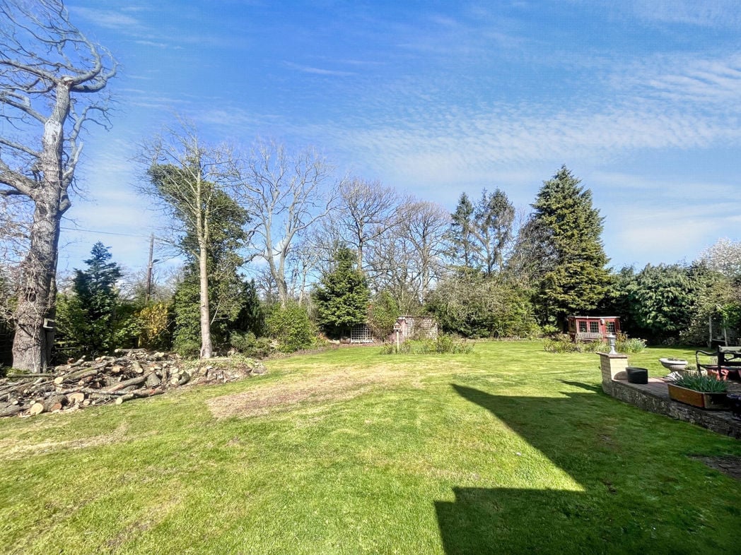 Property image 14 of 16