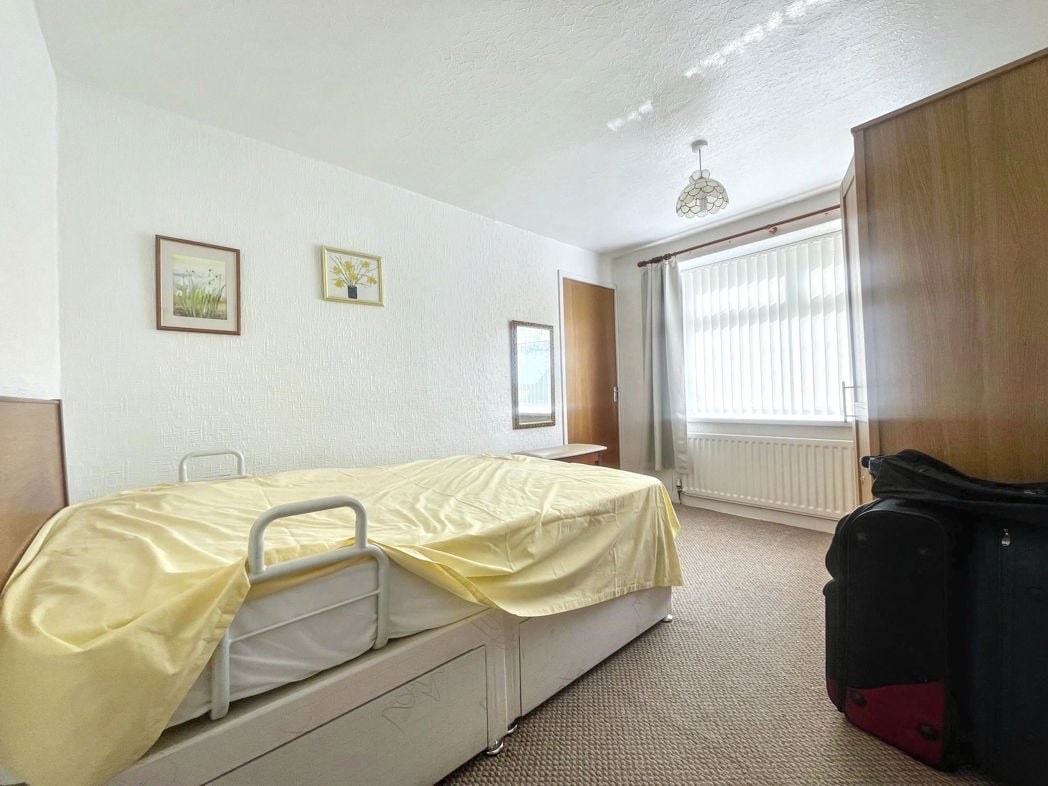 Property image 5 of 16