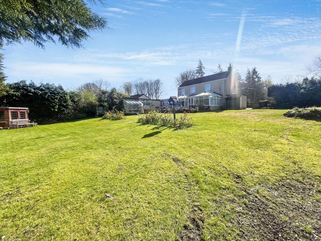 Property image 15 of 16