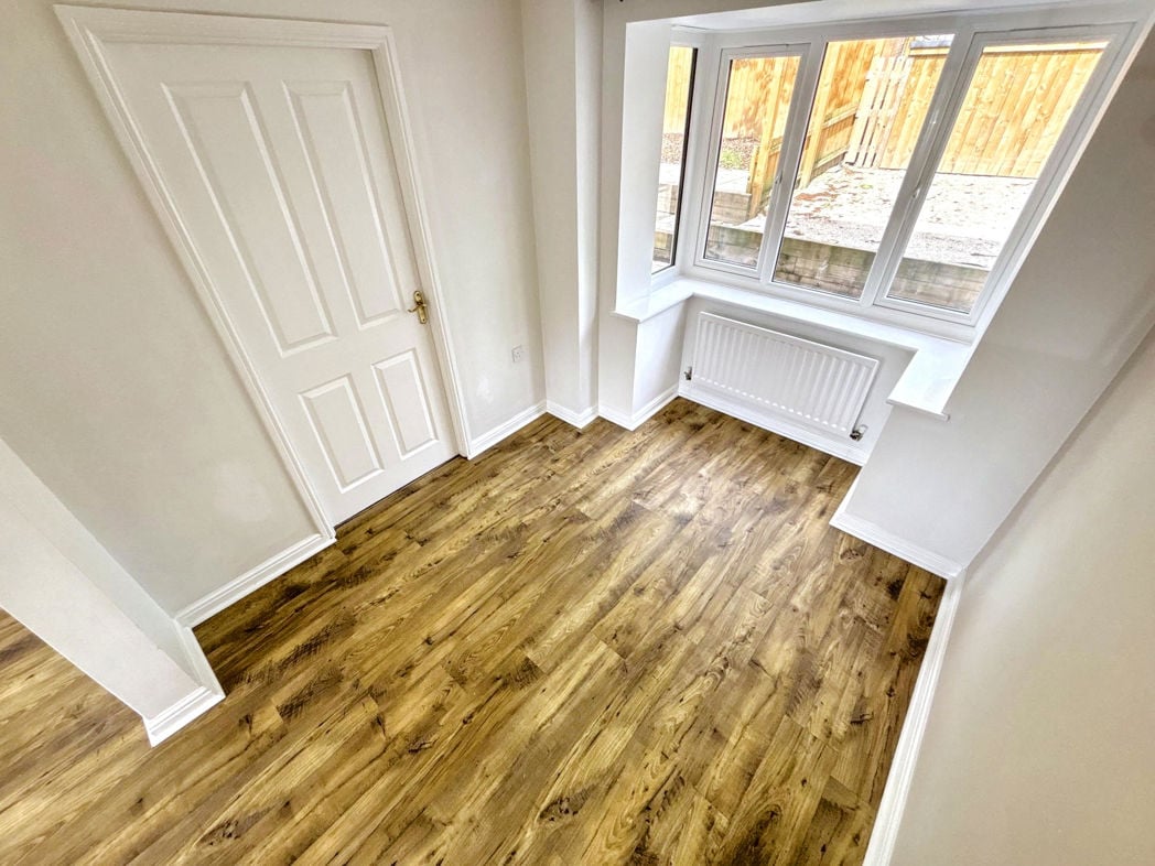 Property image 5 of 21