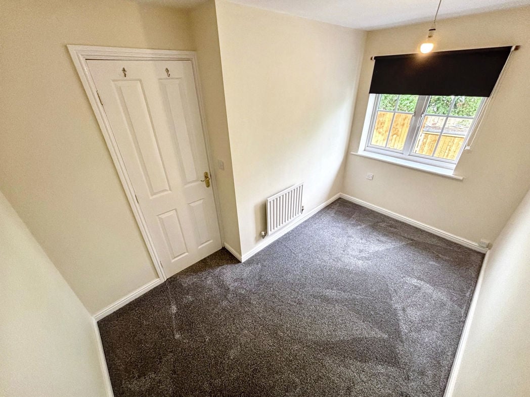 Property image 16 of 21