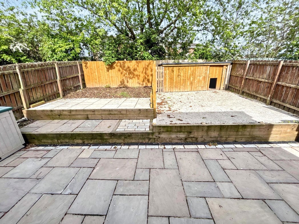 Property image 18 of 21