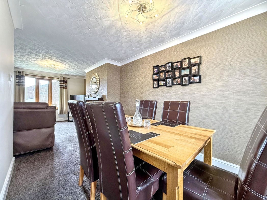 Property image 8 of 24