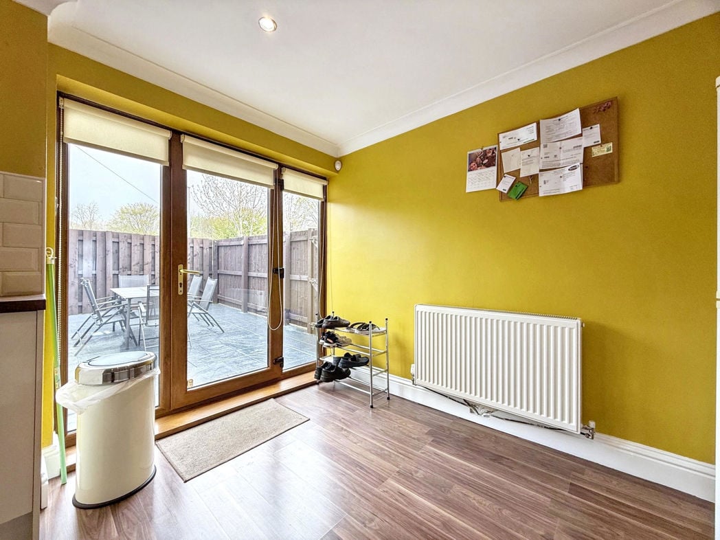 Property image 11 of 24