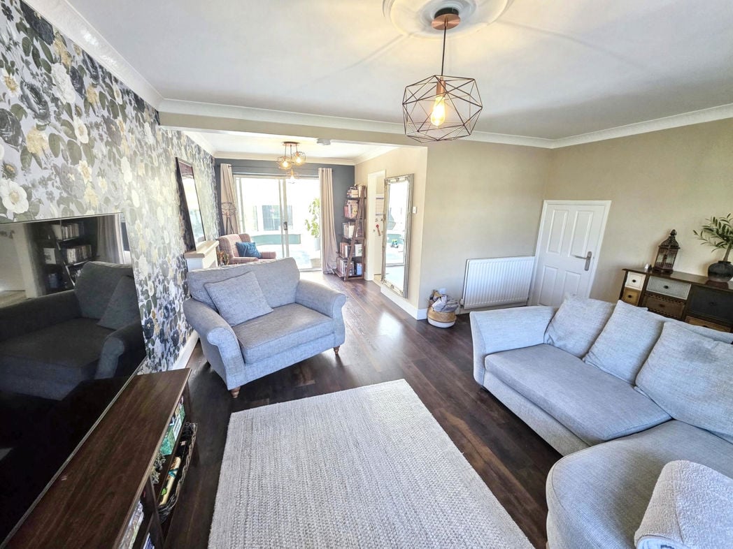 Property image 2 of 24