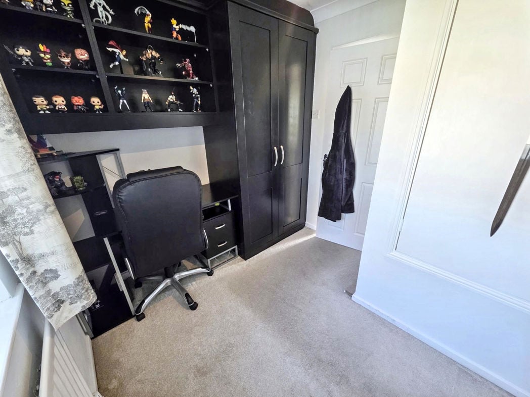 Property image 15 of 24