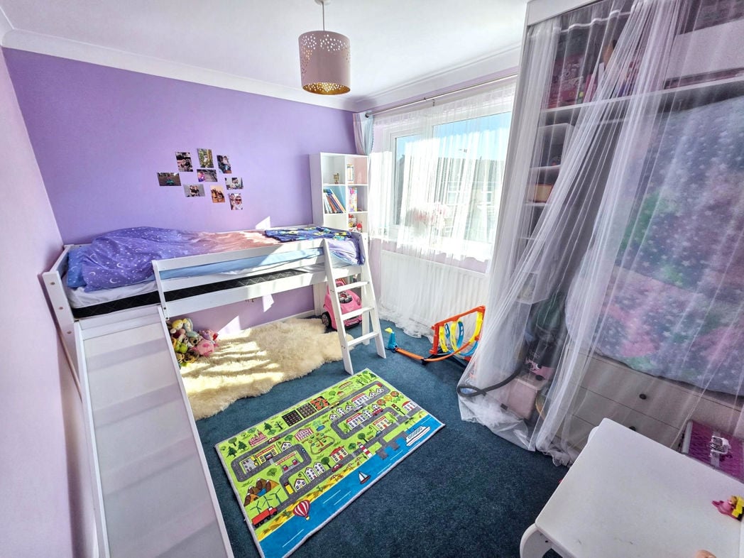 Property image 17 of 24