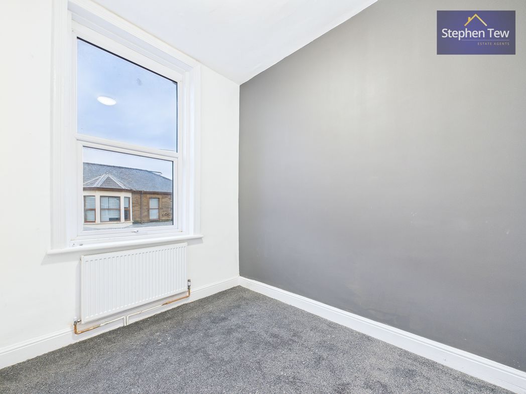 Property image 10 of 18