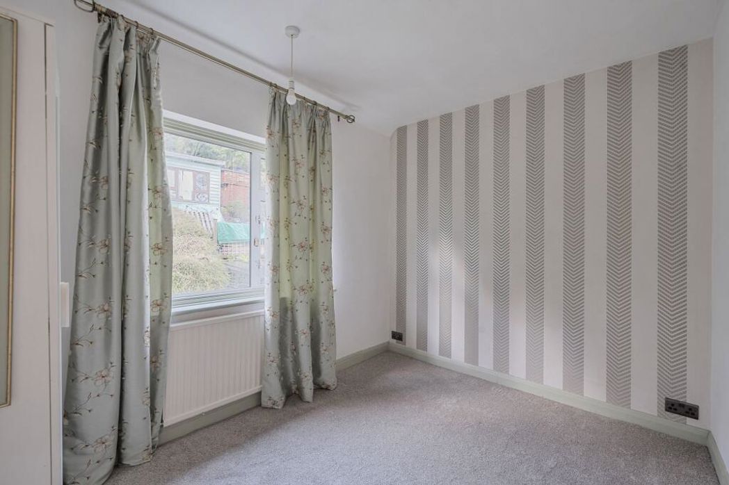 Property image 8 of 22