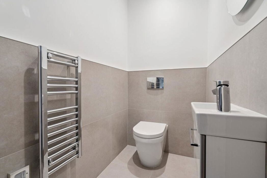 Property image 10 of 20