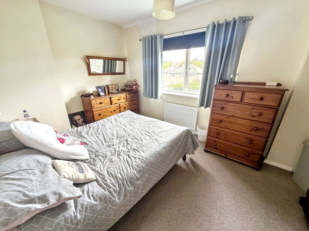 Property image 11 of 14