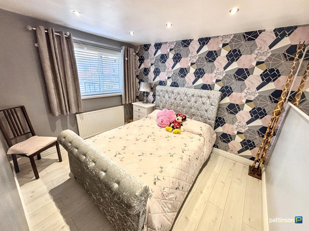 Property image 18 of 24