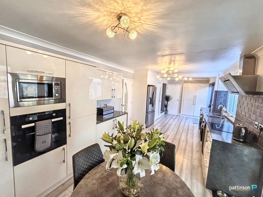 Property image 2 of 24