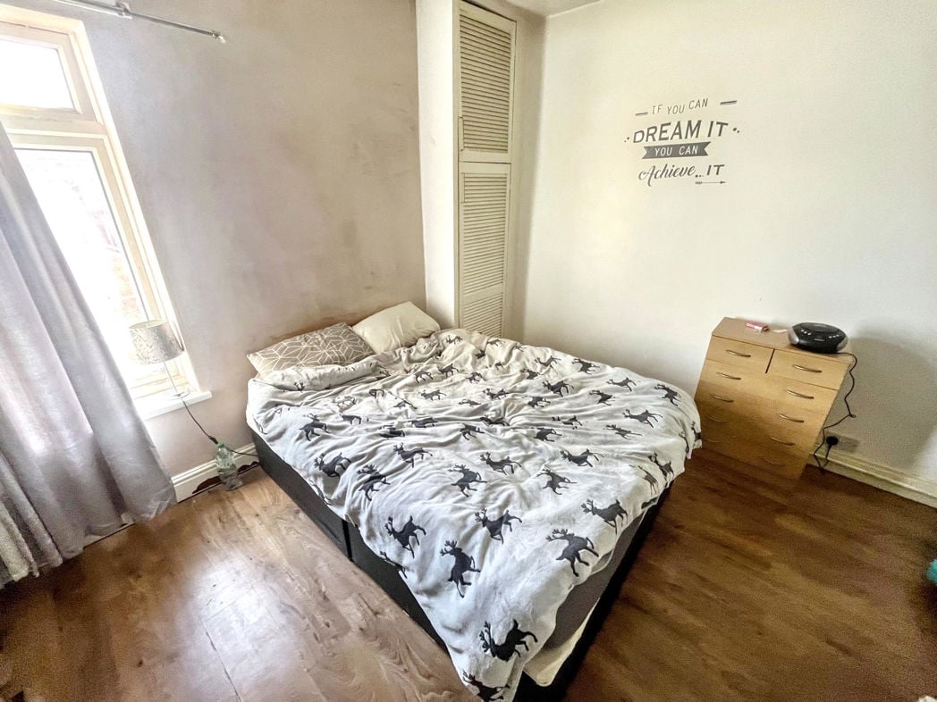 Property image 4 of 7