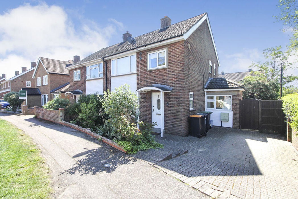 Property image 1 of 12