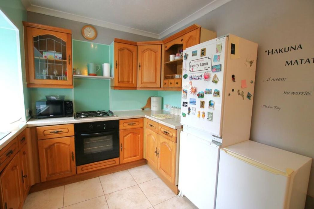 Property image 4 of 16