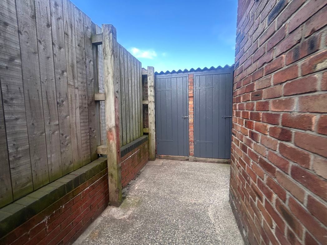 Property image 18 of 21