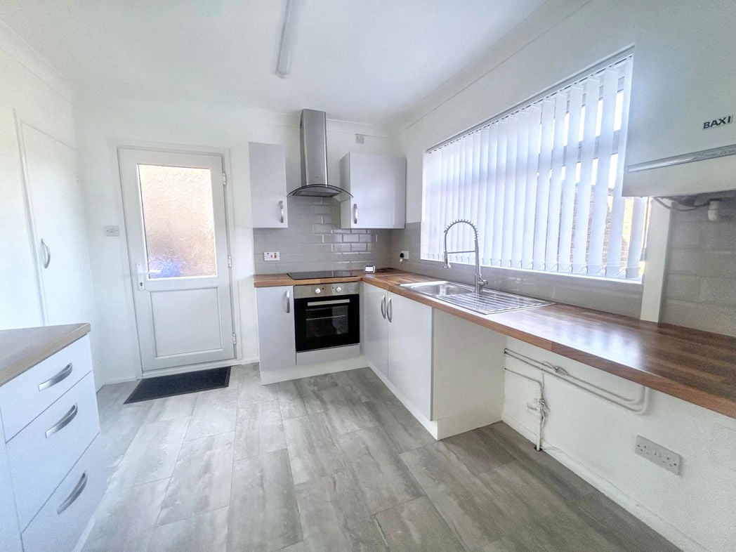 Property image 4 of 21
