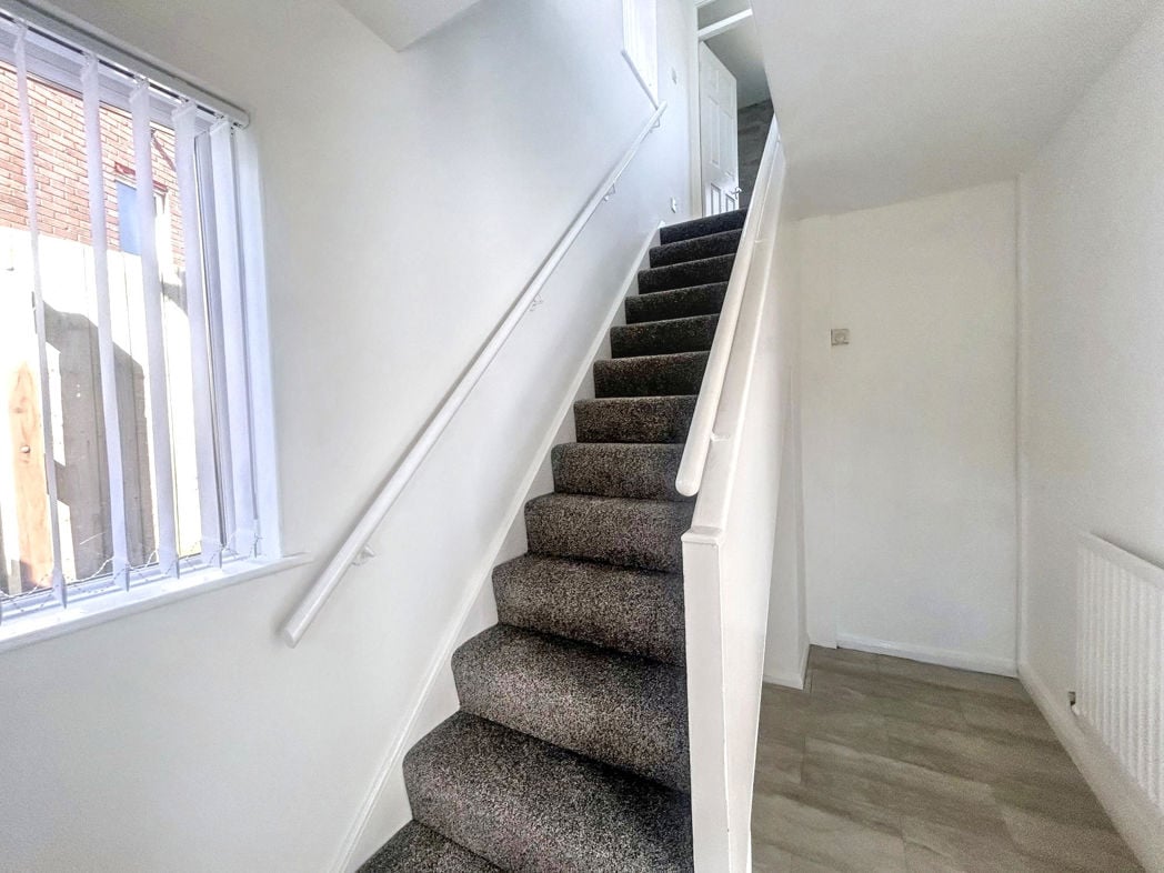 Property image 6 of 21