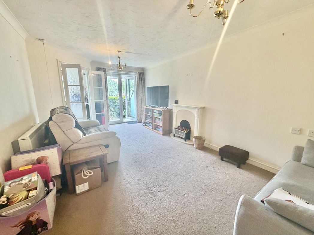 Property image 4 of 12