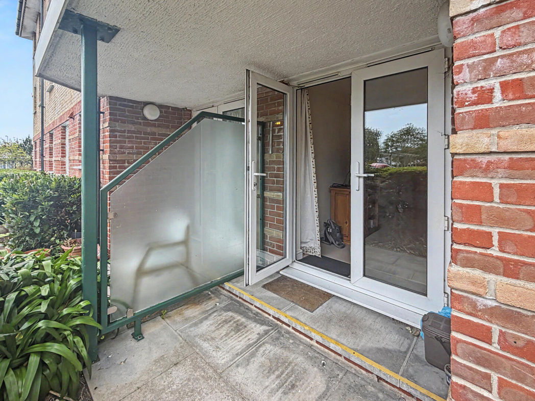 Property image 10 of 12