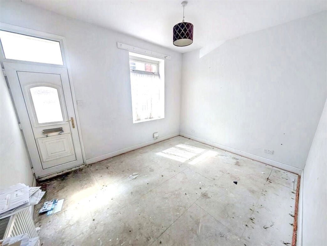 Property image 1 of 6