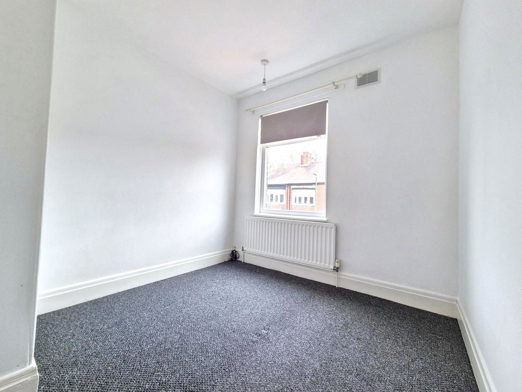 Property image 8 of 17