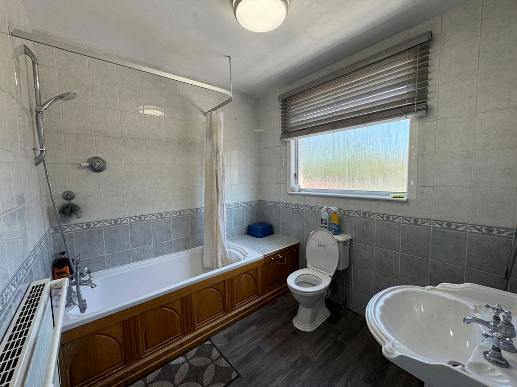 Property image 6 of 21