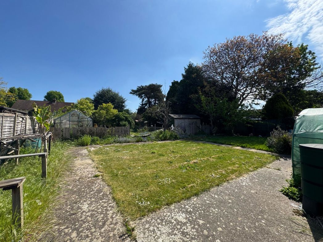 Property image 14 of 21