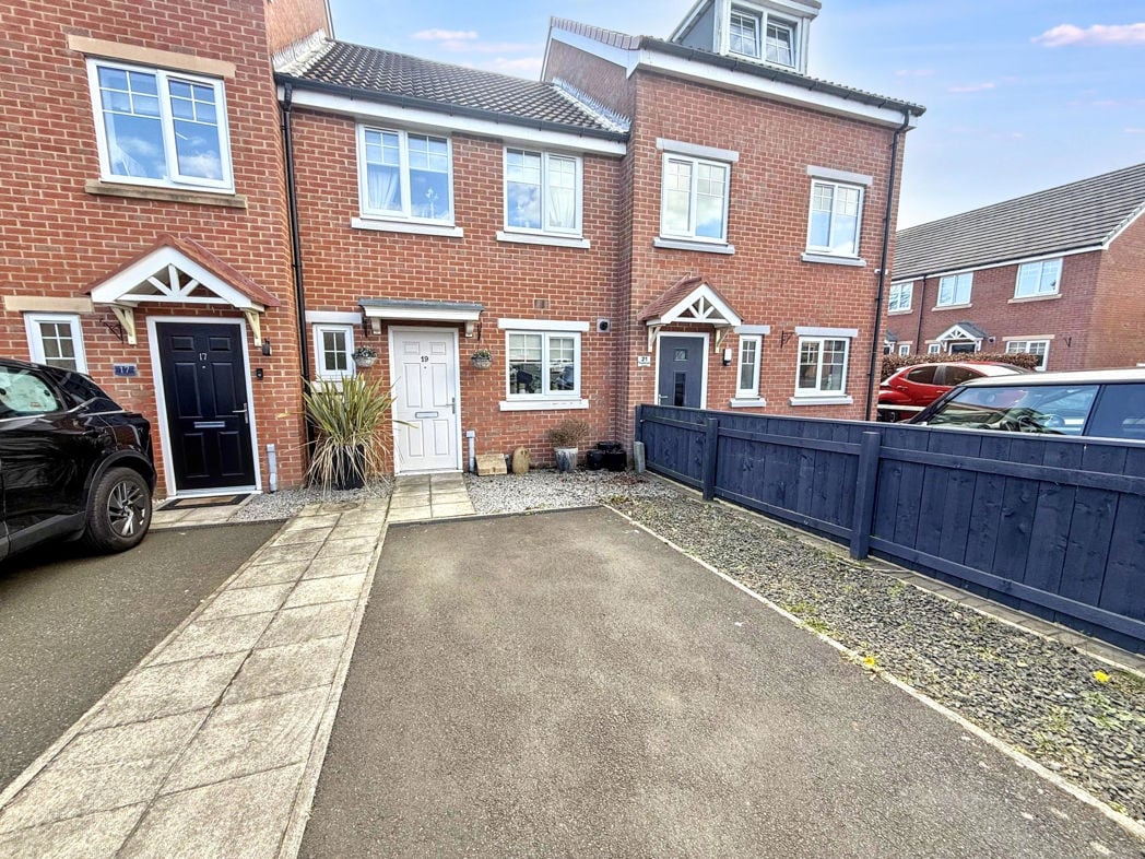Property image 1 of 15