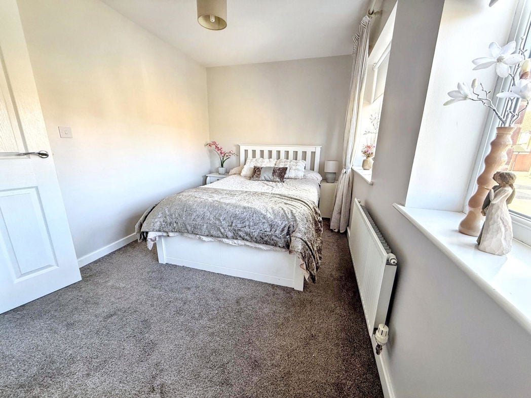 Property image 13 of 15