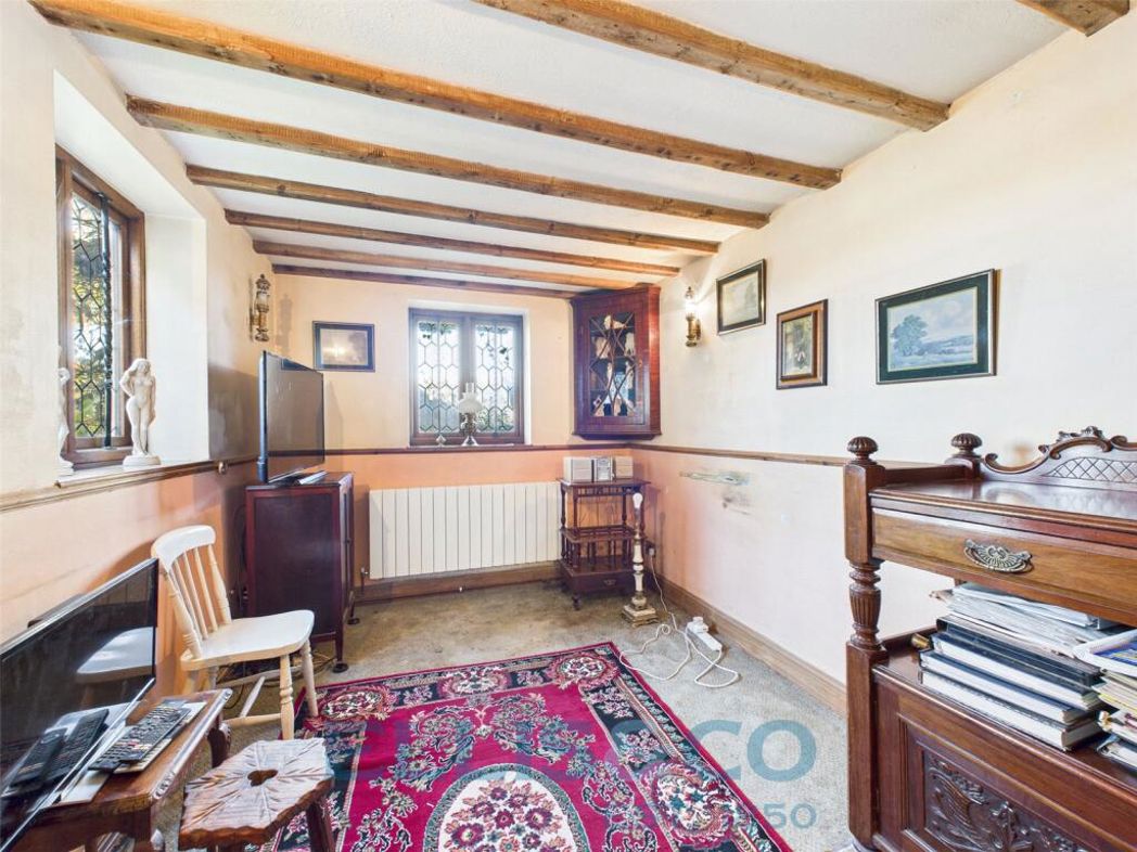 Property image 4 of 16