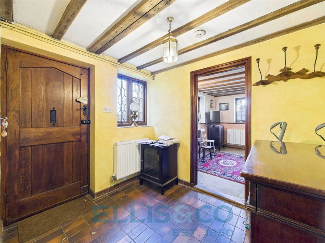 Property image 5 of 16