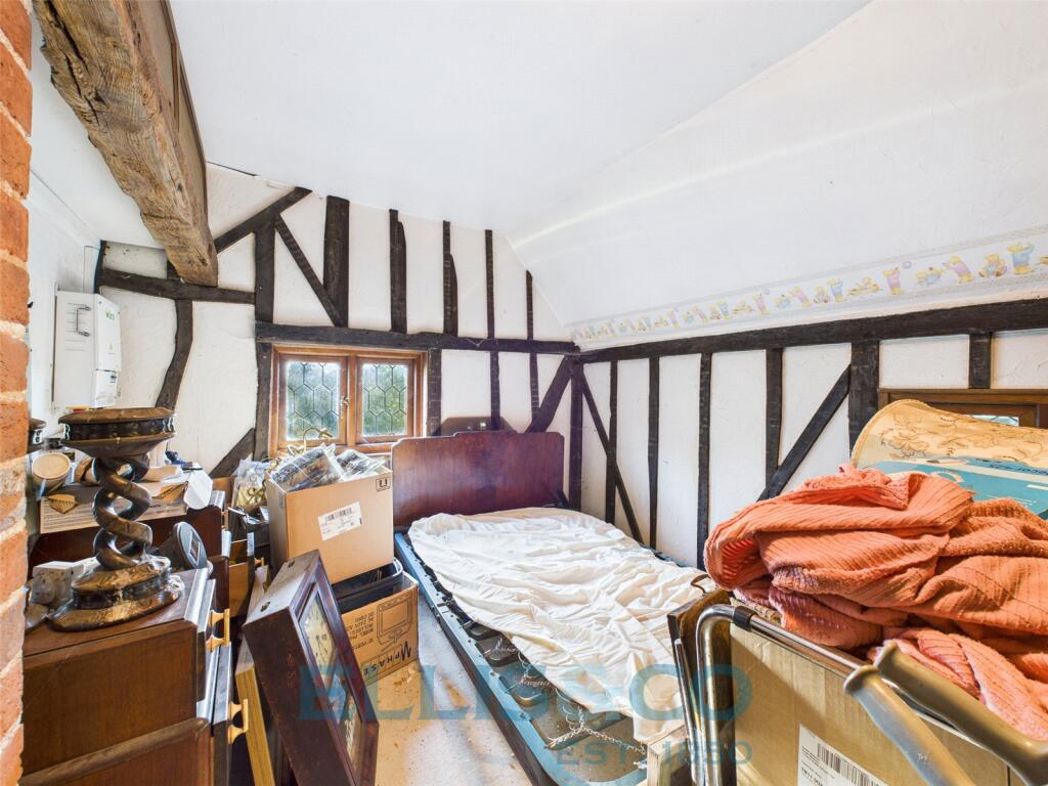 Property image 11 of 16