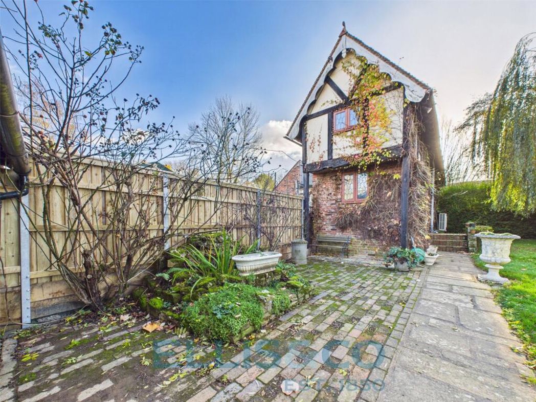 Property image 15 of 16
