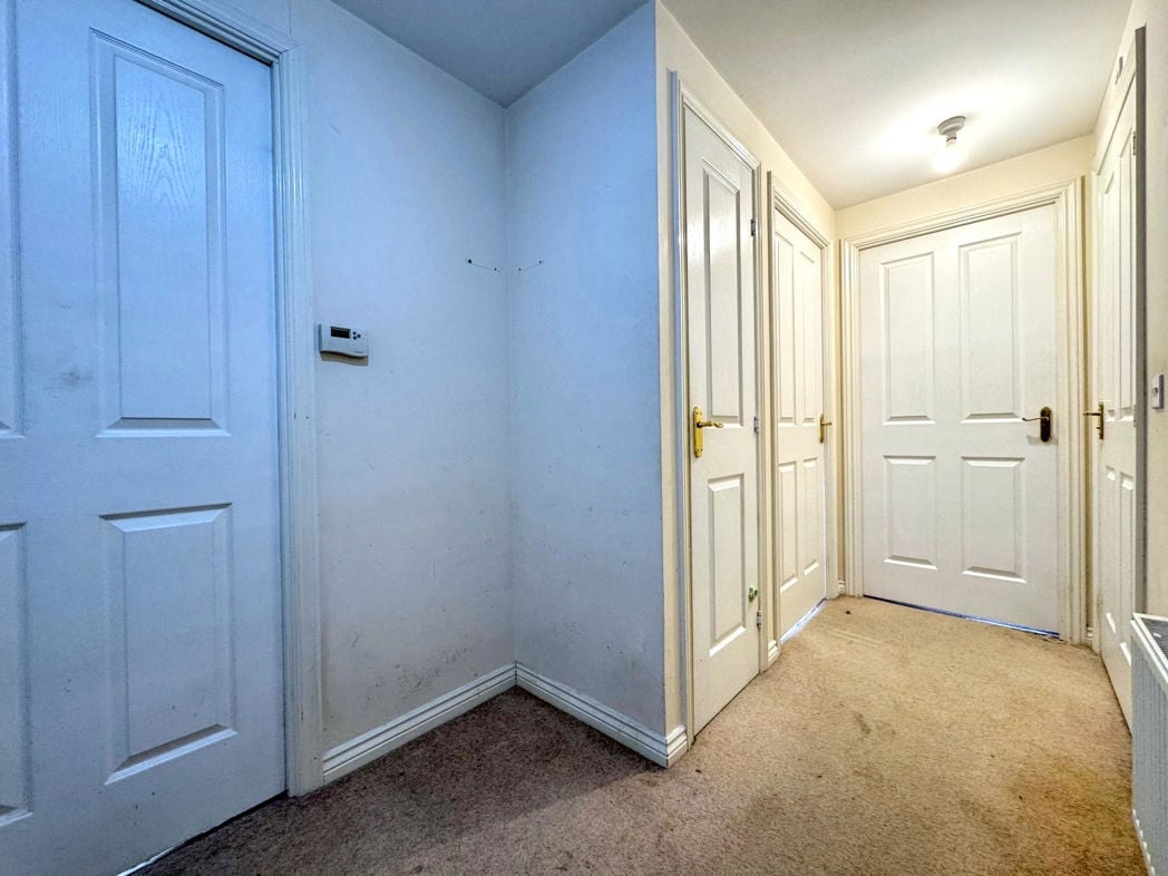 Property image 5 of 19