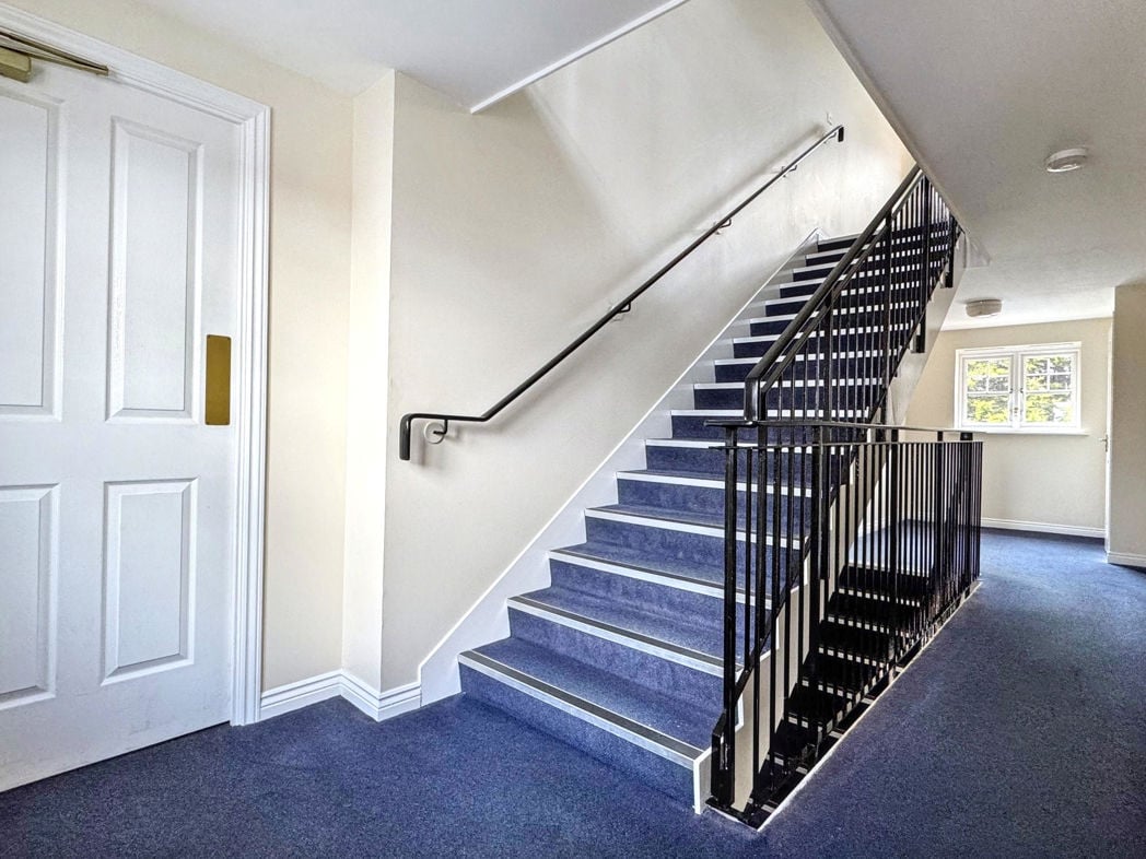 Property image 16 of 19