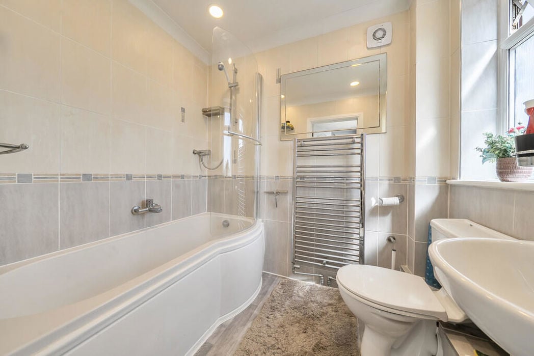 Property image 16 of 20