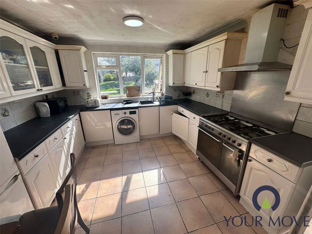 Property image 2 of 23