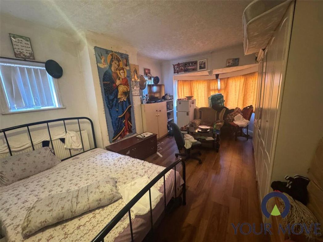 Property image 10 of 23