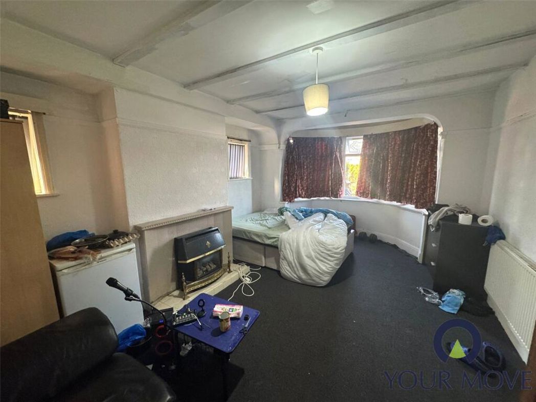 Property image 12 of 23