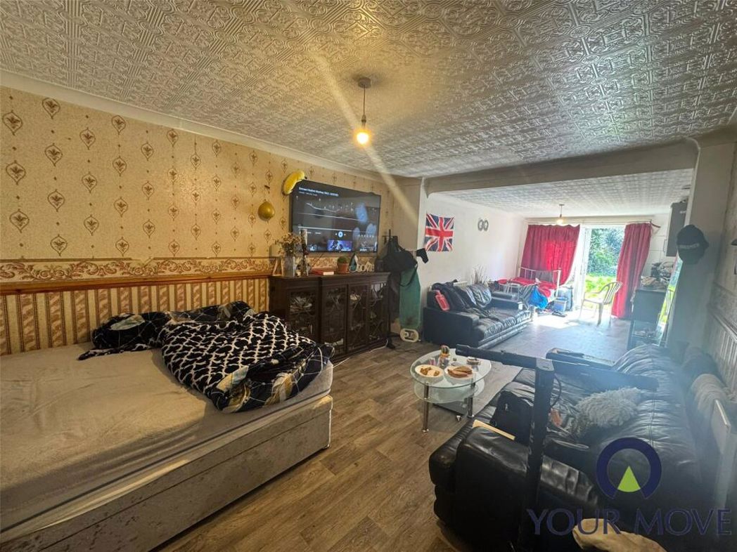 Property image 16 of 23
