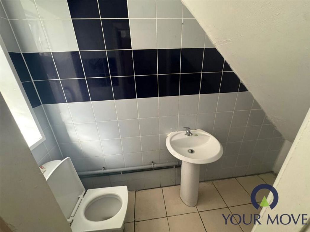 Property image 17 of 23