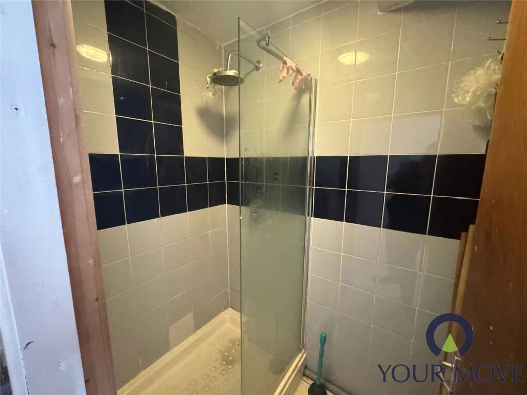 Property image 18 of 23