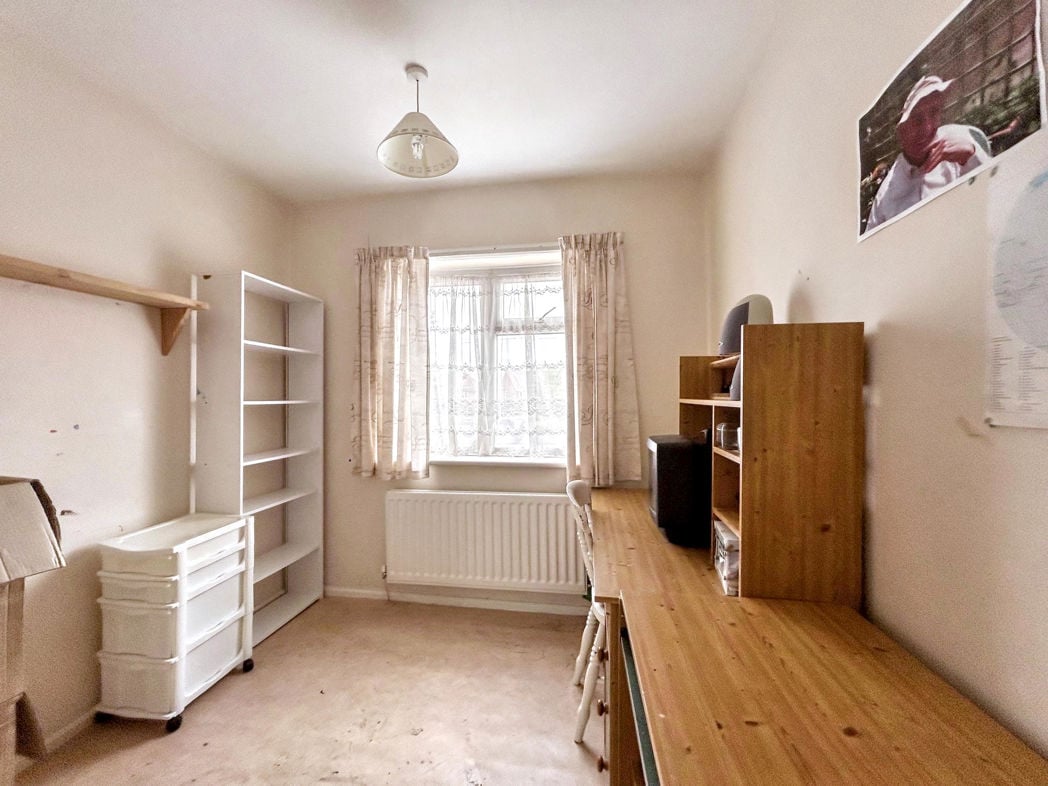 Property image 12 of 15