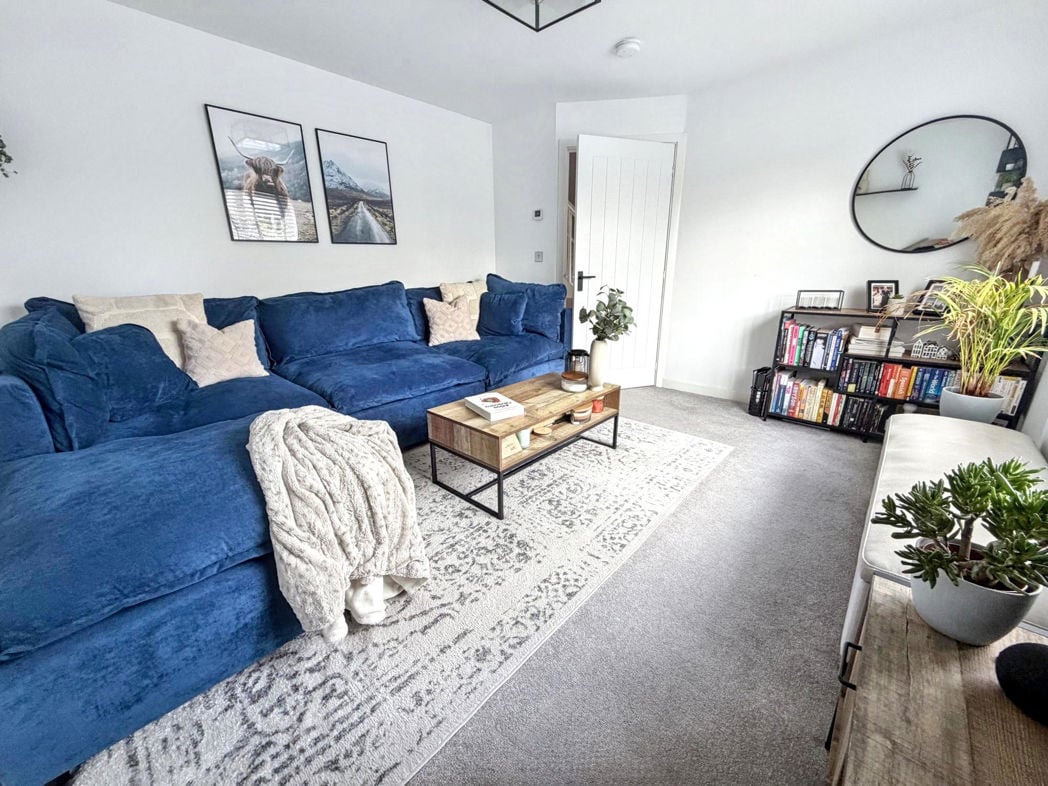 Property image 6 of 29