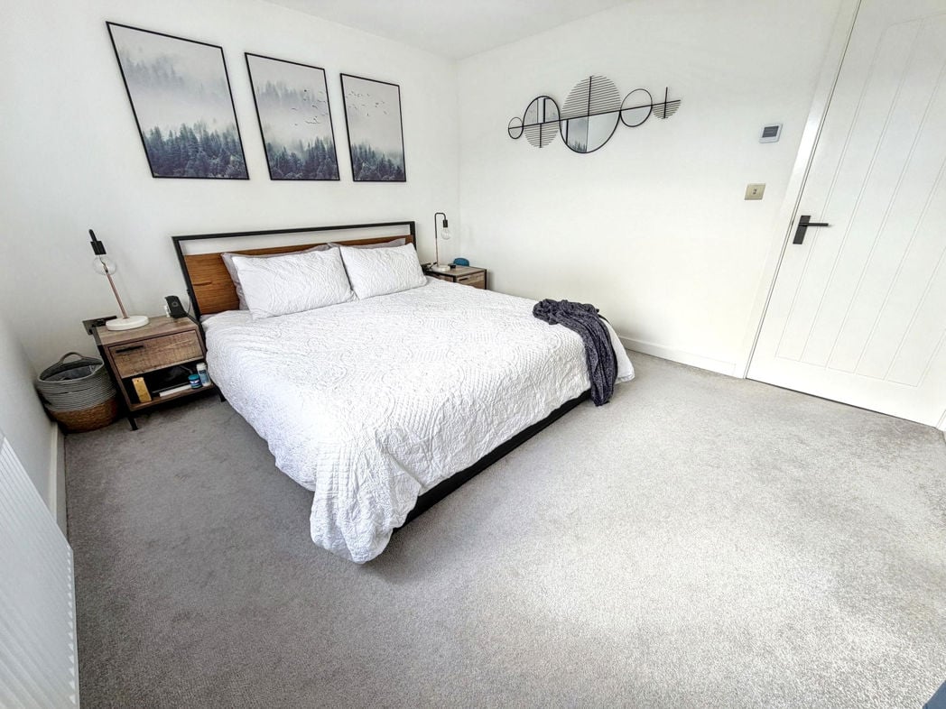 Property image 16 of 29
