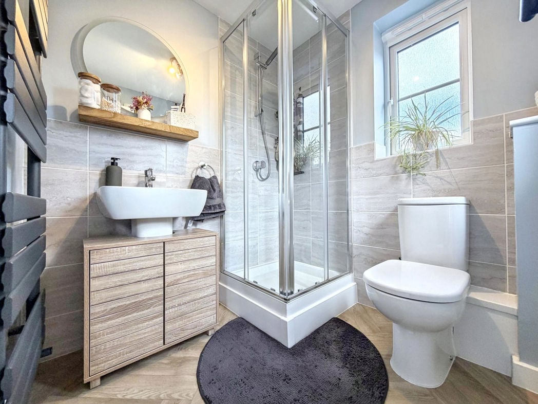 Property image 18 of 29