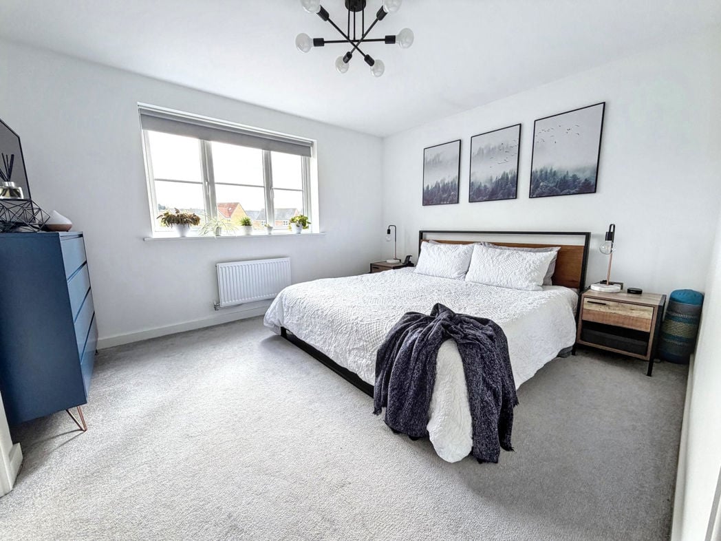 Property image 15 of 29