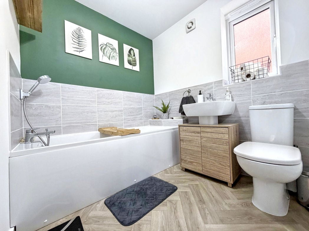 Property image 23 of 29
